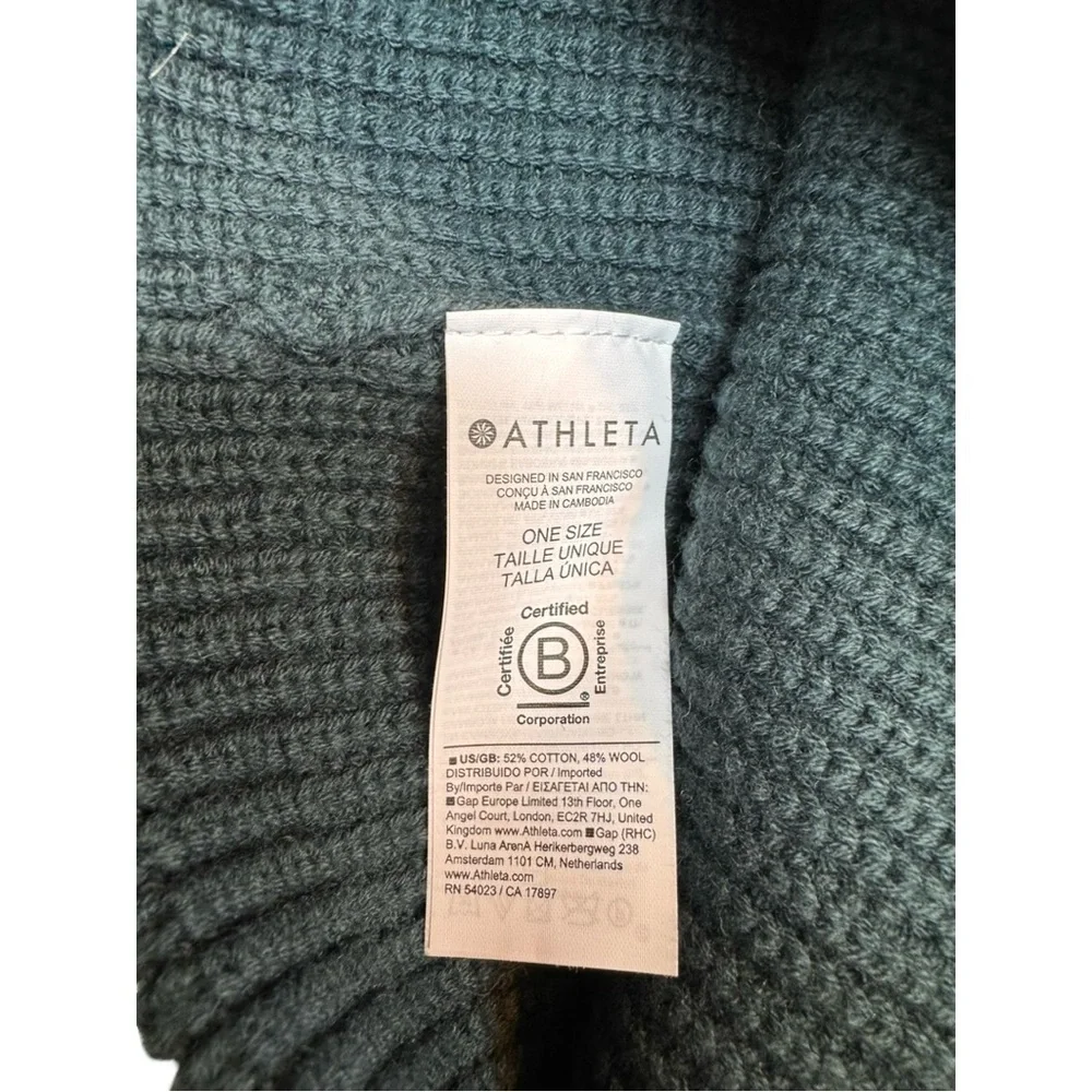 Athleta Cypress Green Ribbed Beanie